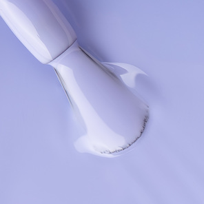 Lakier hybrydowy Bluebella 8ml